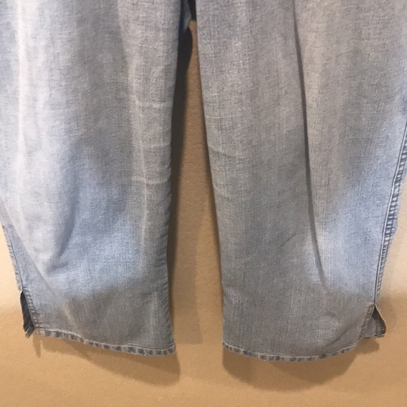 Gloria Vanderbilt Wide Leg Side Slit Capri Denim Light Wash Lace up Front-14P - Picture 4 of 12